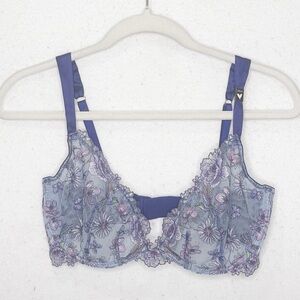 Victoria’s Secret Unlined Hummingbird Floral Embroidered Demi Bra 34DD